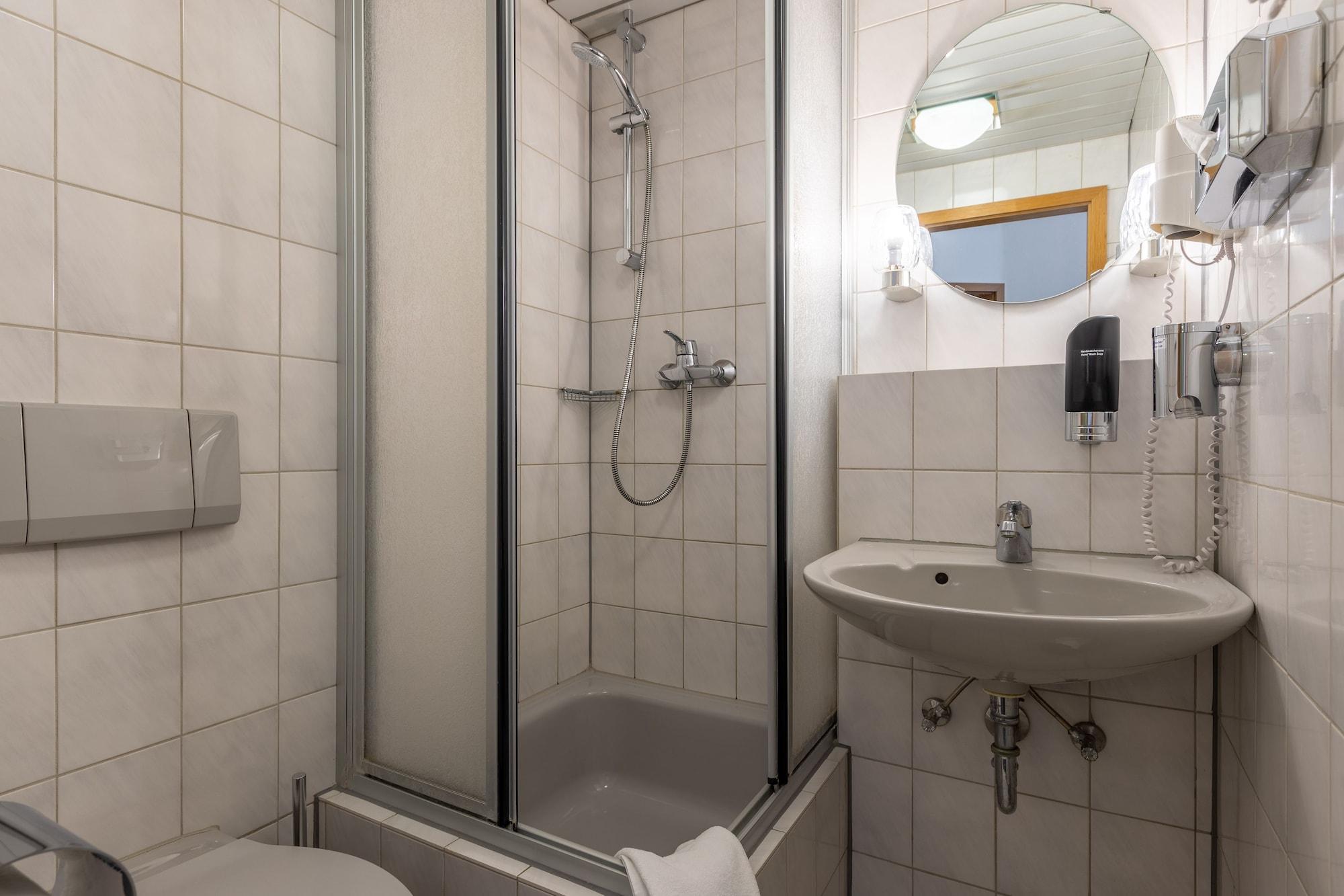 Trip Inn Hotel Schumann Düsseldorf Extérieur photo