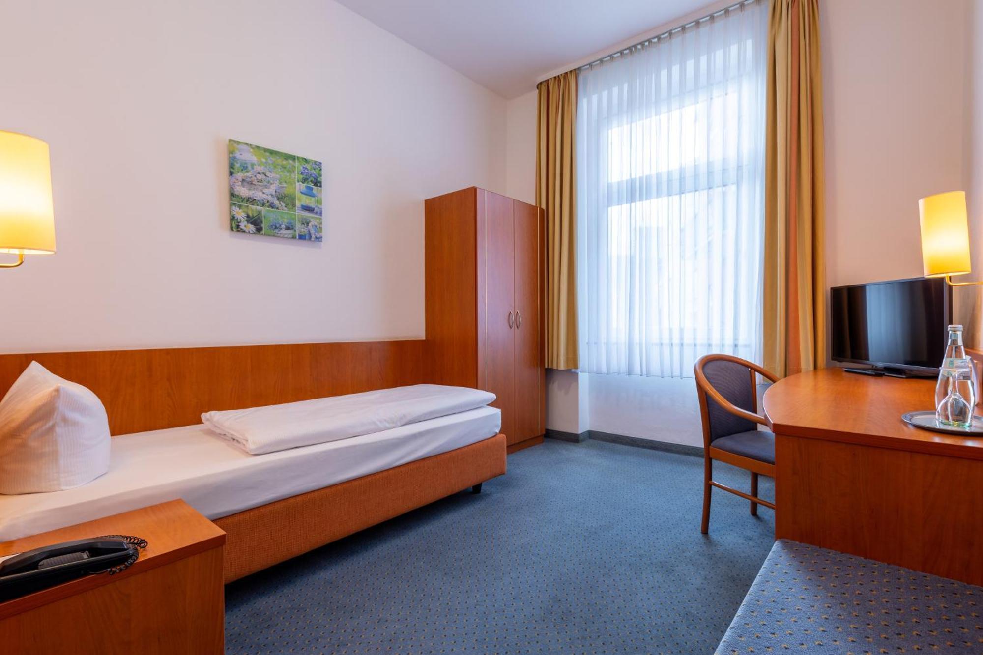 Trip Inn Hotel Schumann Düsseldorf Extérieur photo